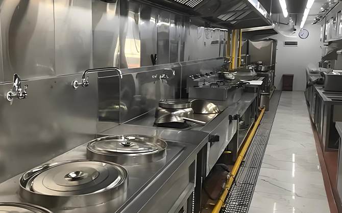 優化食堂廚具配置，提高餐飲服務質量